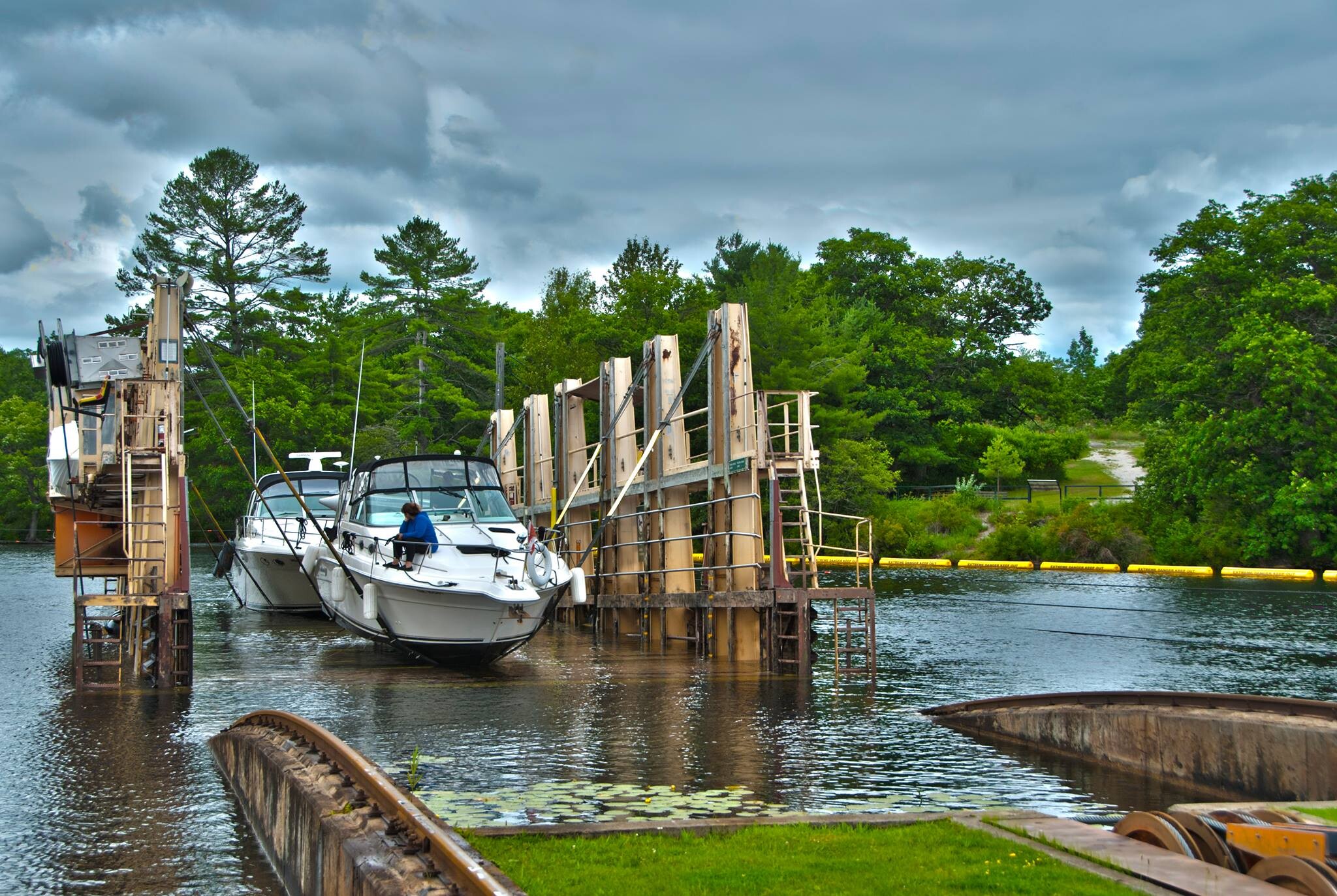 BIG CHUTE MARINE RAILWAY – LOCK 44