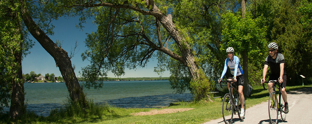 Cycle through Ontario’s beautiful scenery